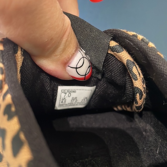 Vans Old Skool Lace Up Size 7 - Picture 5 of 6